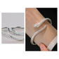 📢📢50% DE RÉDUCTION !! ⏰ 🐍 Bracelet Jonc Serpent Vintage – Manchette Ouverte Réglable avec Écailles Texturées & Yeux Verts ✨
